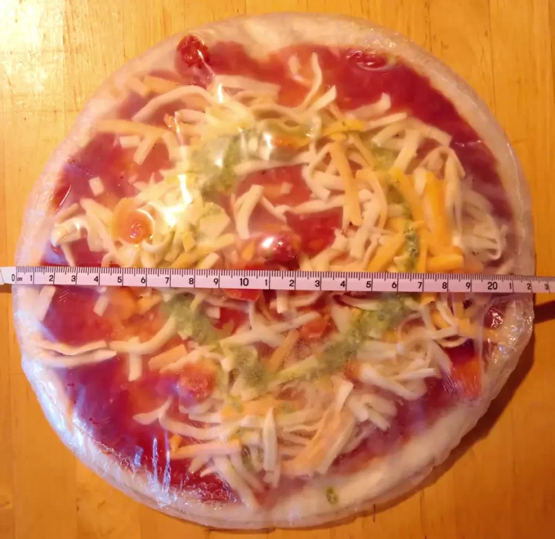 ドンキの冷凍ピザの大きさ